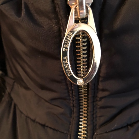 Ivanka Trump puffer jacket - Picture 3 of 12